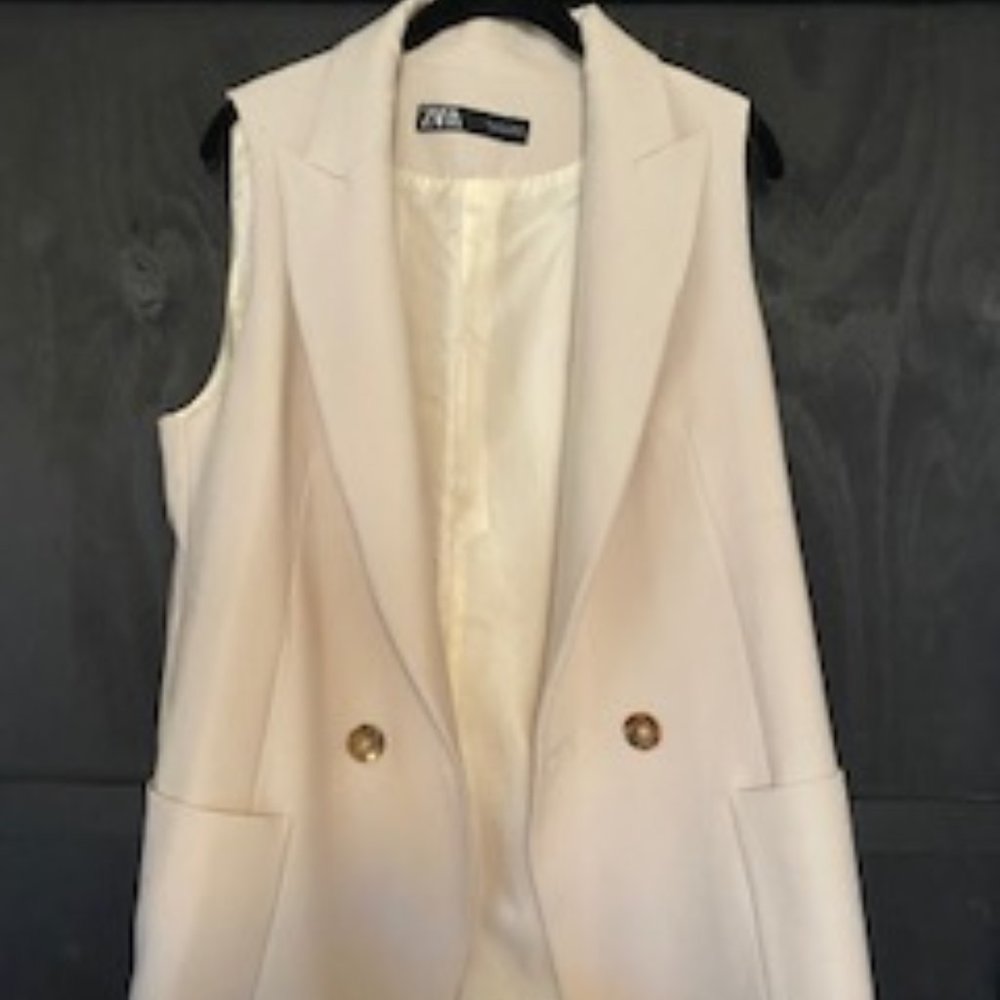 Elegant Cream Sleeveless Blazer by Zara